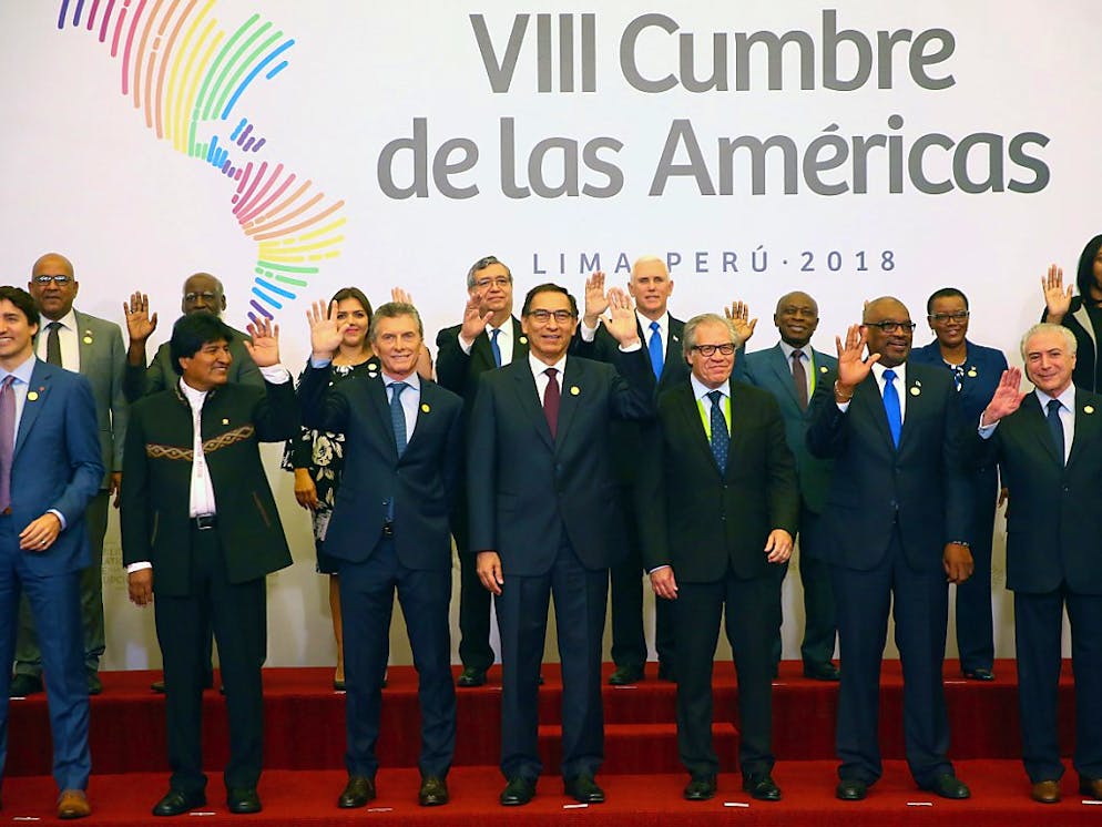 Die Staatschefs auf dem Amerika-Gipfel in Lima verpflichten sich, mehr gegen Korruption in ihren Ländern zu unternehmen.