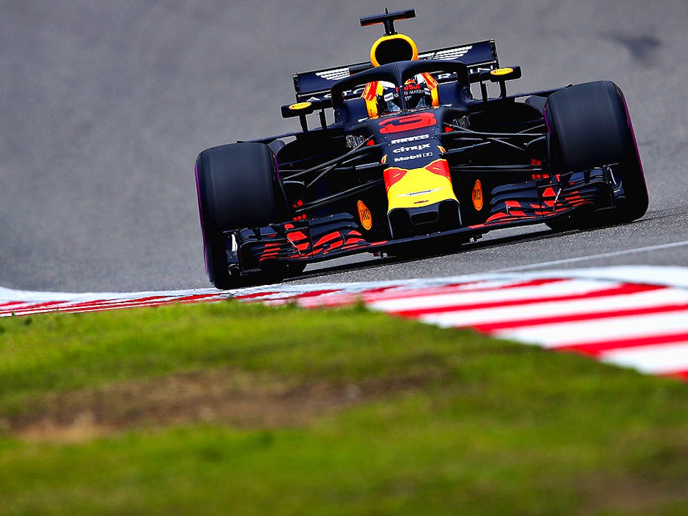 Daniel Ricciardo feiert seinen sechsten Saisonsieg
