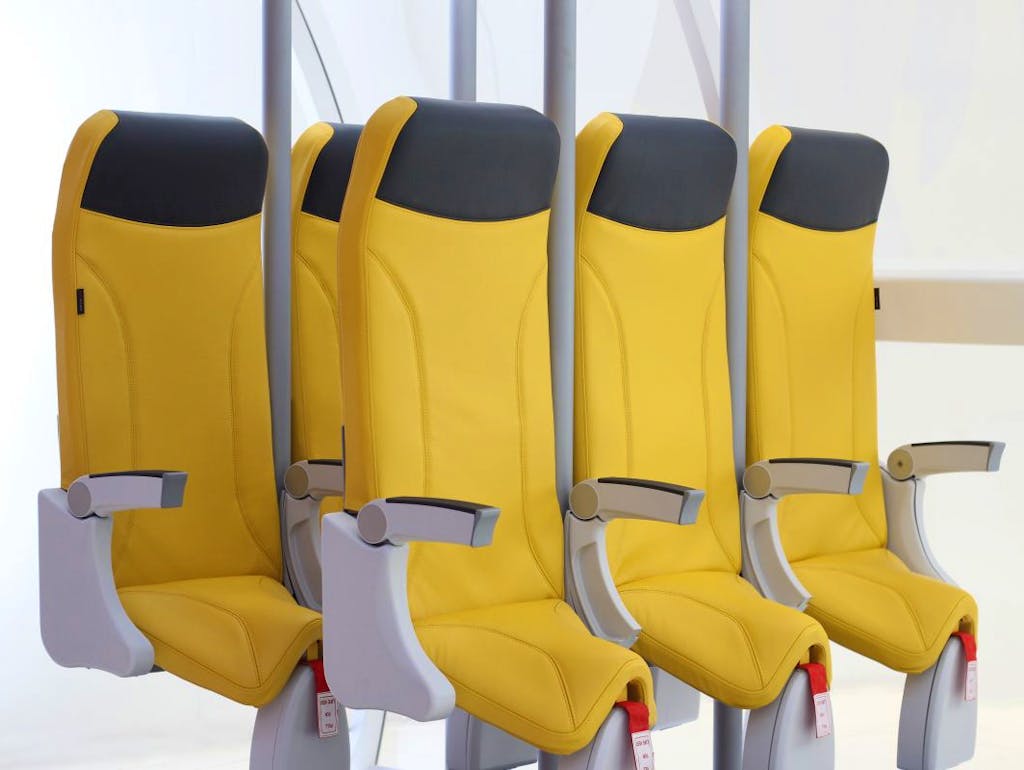 Easyjet setzt Passagierin vor Abflug auf Sitz ohne Rückenlehne