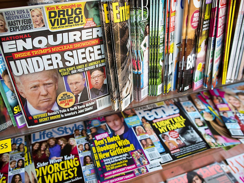 Der "National Enquirer" hat dem Ex-Playmate Karen McDougal vereinbart, dass sie über eine mutmassliche Affäre mit US-Präsident Trump an die Öffentlichkeit gehen darf. (Archivbild)