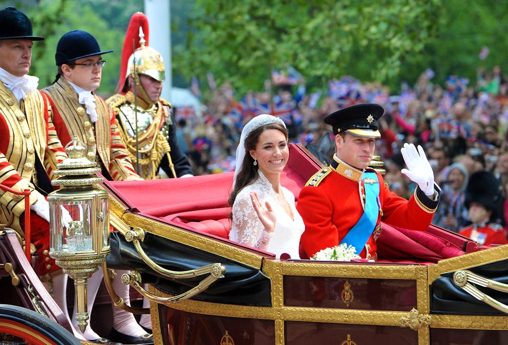 Que mange la famille royale britannique quand elle marie l'un des siens ?. Le prince William et Kate Middleton, duchesse de Cambridge, se sont mariés en avril 2011