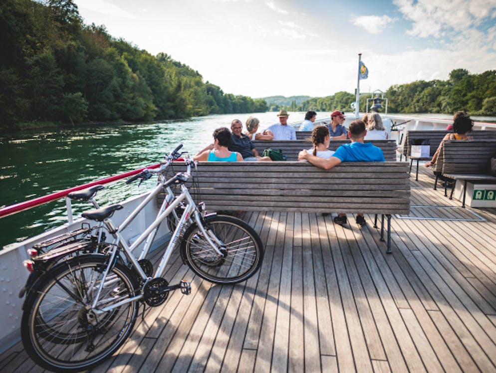 Die Rhein-Route von Kreuzlingen nach Schaffhausen führt unter anderem am schmucken Städtchen Stein am Rhein vorbei.