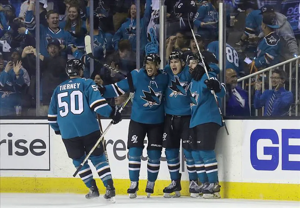 Brevi: NHL, Meier ancora in gol. San Jose Sharks
