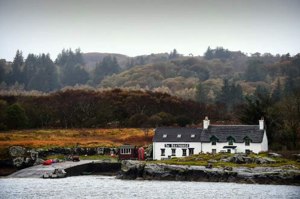 Cinq habitants rachètent leur petite île en Ecosse