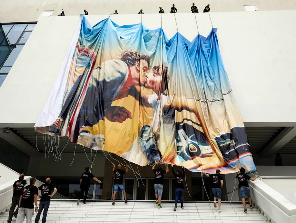 Quando il Festival di Cannes suscita scandalo. Ci si domanda se la locandina di quest'anno darà anch'essa adito a polemiche. Probabilmente no.