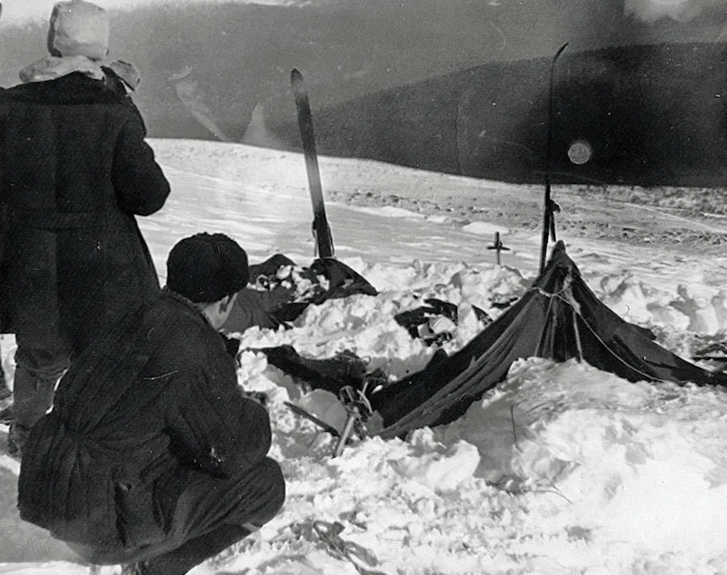 Ratsel Im Ural Wie Starben 1959 Neun Ski Wanderer Am Berg Des