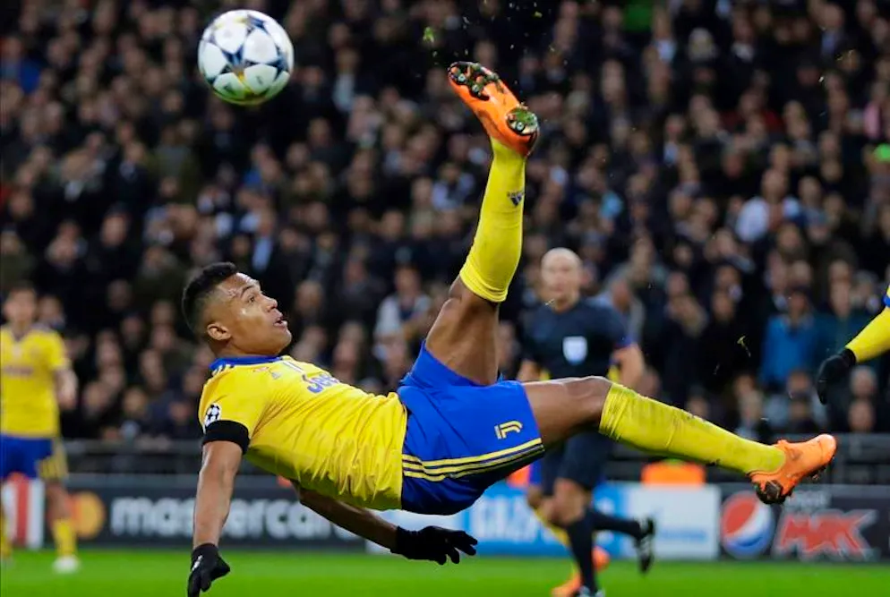 Alex Sandro