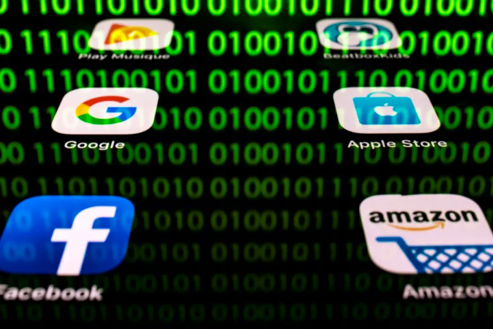 Les internautes européens vont disposer à partir du 25 mai d'un nouveau droit à la "portabilité des données" qui devrait leur permettre de circuler d'une plateforme à l'autre en emportant leur "valise" de données personnelles