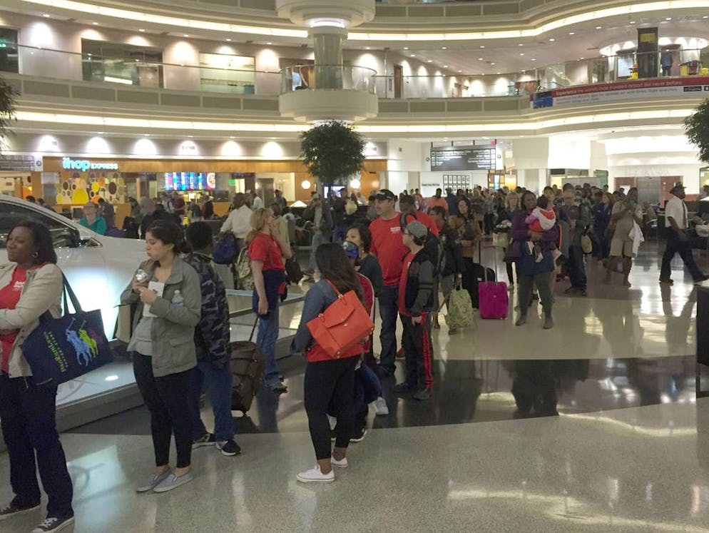 Les 20 plus grands aéroports du monde. 1. Aéroport international Hartsfield-Jackson d'Atlanta (Etats-Unis): 103,90 millions de passagers.