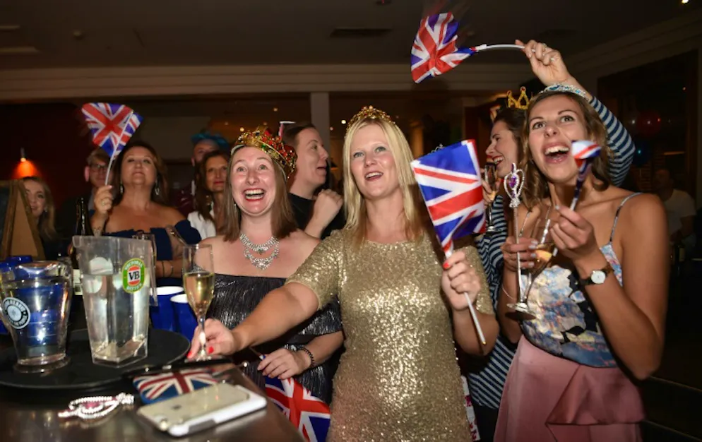 Le mariage royal suivi dans le monde entier dans une ambiance de fête
