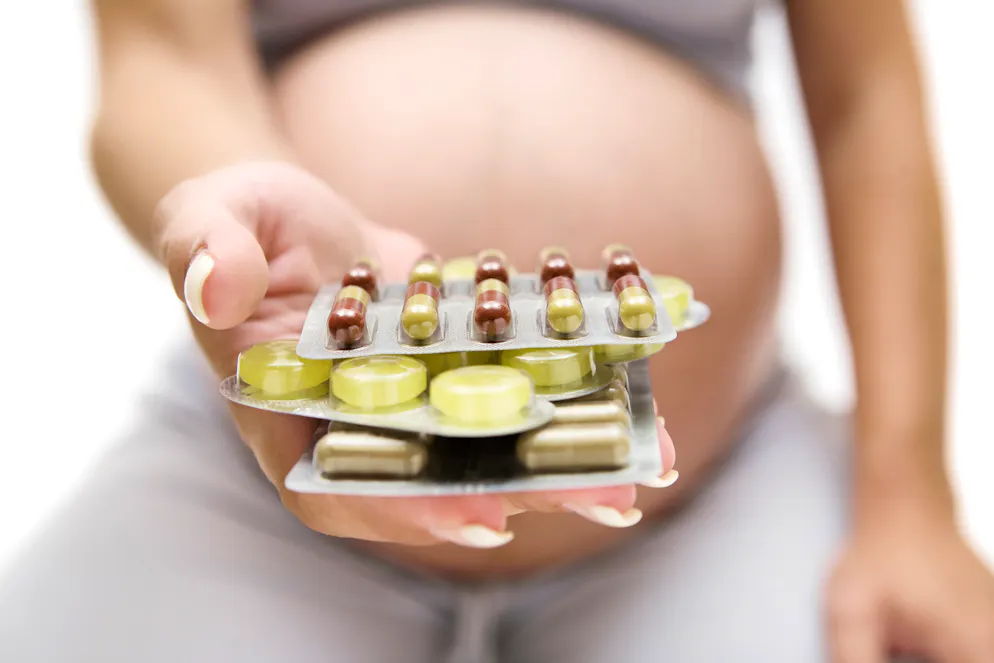 Des recherches récentes ont trouvé de nouvelles preuves d'effets néfastes de la prise de paracétamol pendant la grossesse sur le développement de l'enfant à naître.