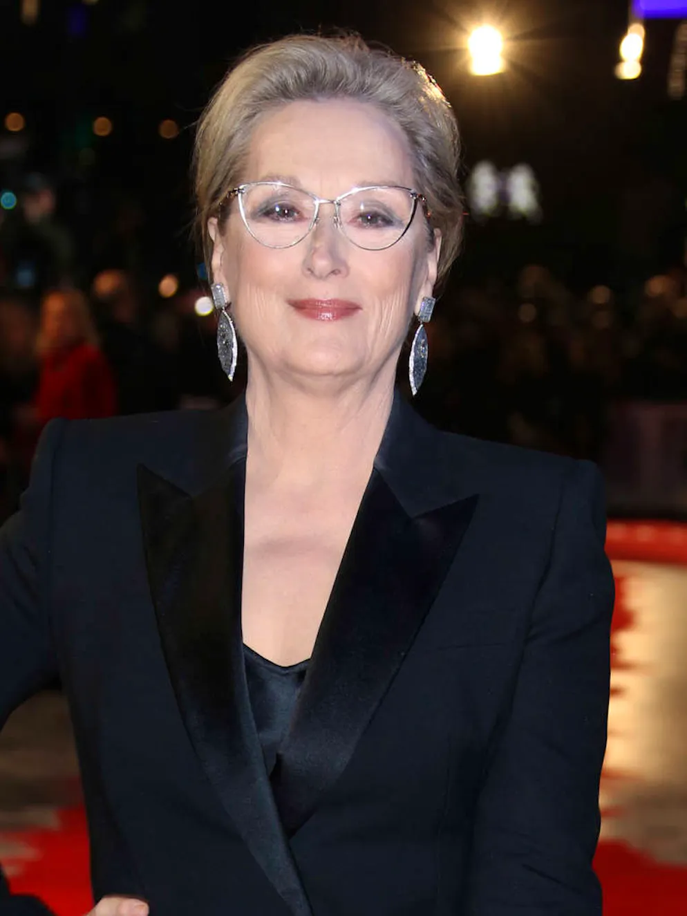 Leçon de style de mère en fille. On ne présente plus l'icône du cinéma qu'est Meryl Streep, et son sens du style fait toujours des ravages. Elegante sans être ostentatoire, c'est un adage qu'elle a transmis à..