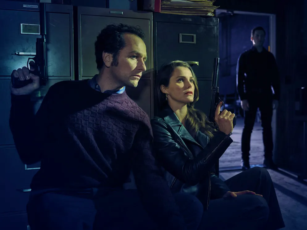 Starke Staffeln statt Sommerloch: Die Serien-Highlights im Juni. Im Anschluss an «Homeland» geht es am 15. Juni bei SAT.1 emotions spannend weiter - mit der fünften und zweitletzten Staffel «The Americans»: Die KGB-Spione Mischa (Matthew Rhys) und Nadezhda (Keri Russell), die als Ehepaar Jennings in den USA leben, bekommen den Auftrag, einen sowjetischen Landwirtschaftsexperten auszuhorchen. 