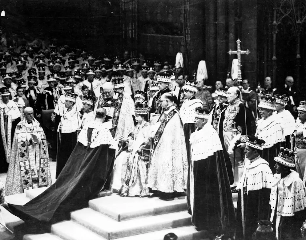Pomp, Prunk, Prominenz: Elizabeth II. vor 65 Jahren gekrönt. Queen Elizabeth bei der Krönung am 2. Juni 1953.