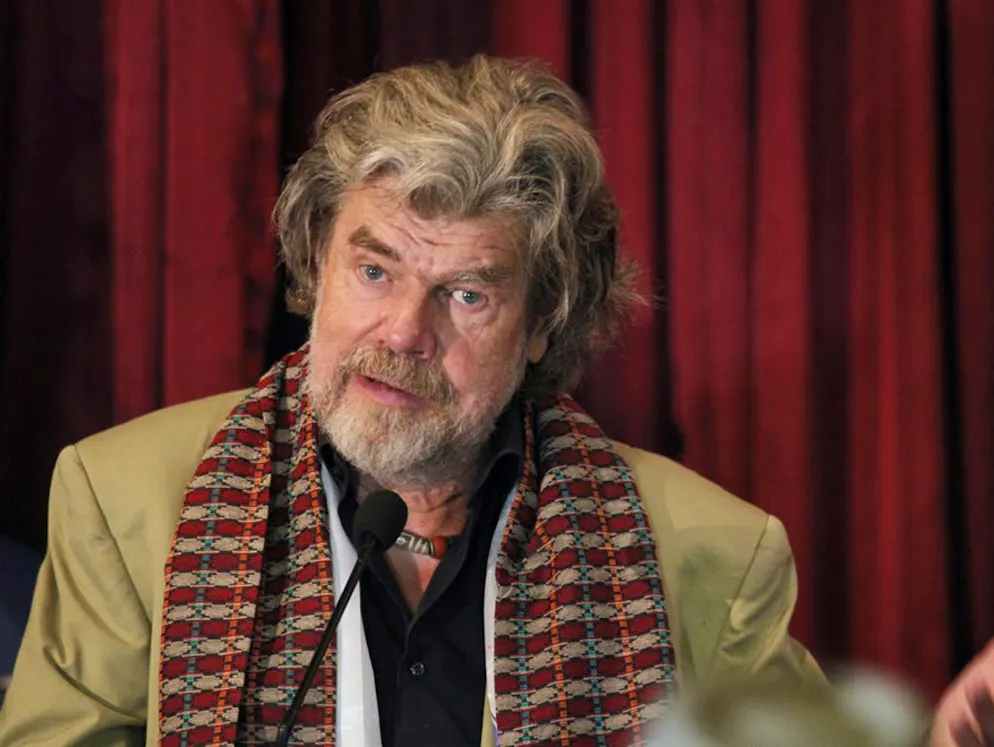 Première ascension de l’Everest sans oxygène artificiel: c’était il y a 40 ans. «Mes détracteurs disaient que mon cerveau allait en pâtir», s’amuse Reinhold Messner, aujourd’hui âgé de 73 ans, faisant allusion aux mises en garde de l’époque.