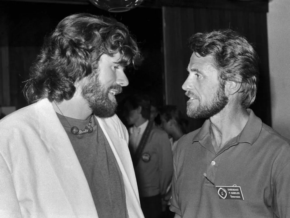Première ascension de l’Everest sans oxygène artificiel: c’était il y a 40 ans. Auparavant, Messner et Habeler avaient vaincu en un temps record la face nord de l’Eiger.