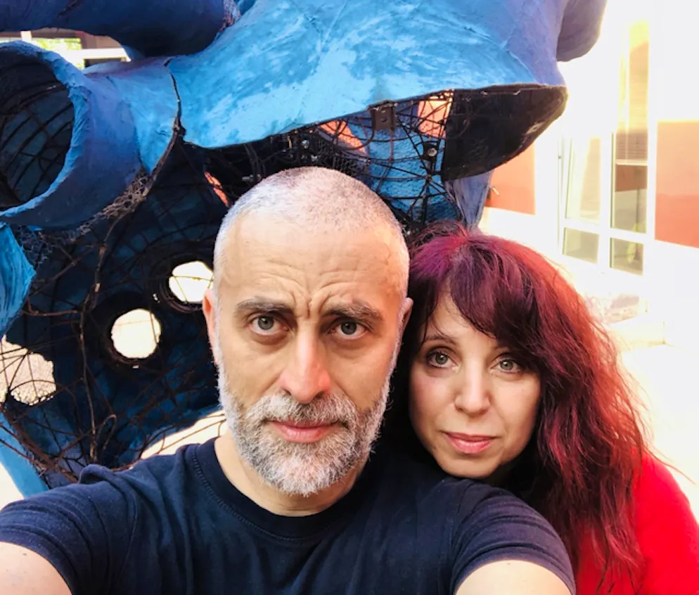 Radio Rock compie 10 anni con cuore blu