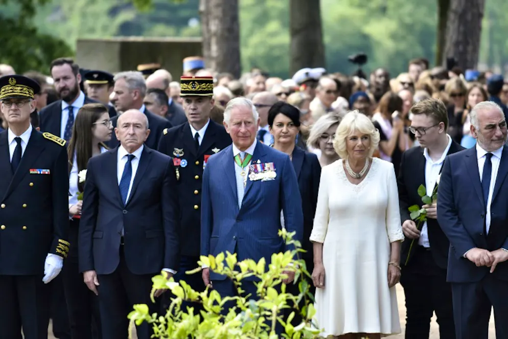 Le prince Charles et son épouse Camilla assistent mardi à Lyon aux cérémonies du 8-Mai aux côtés du ministre de l'Intérieur Gérard Collomb