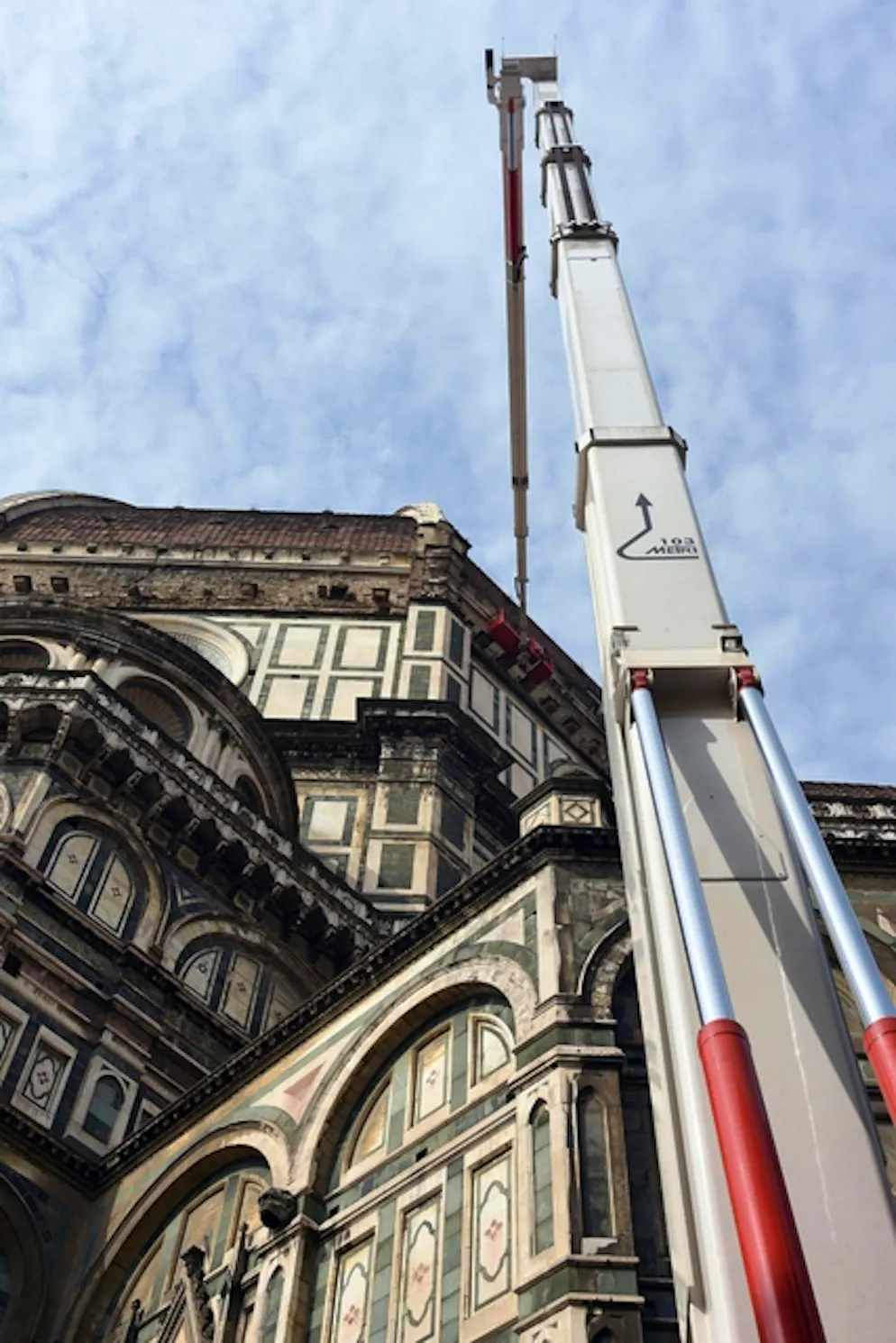 Al via monitoraggio marmi Duomo Firenze