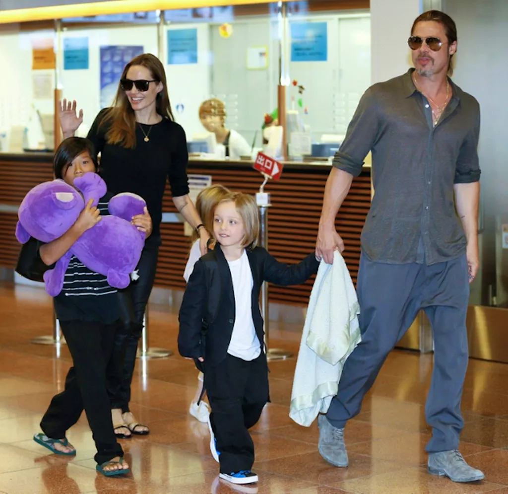 Figlio Angelina Jolie E Brad Pitt Oggi