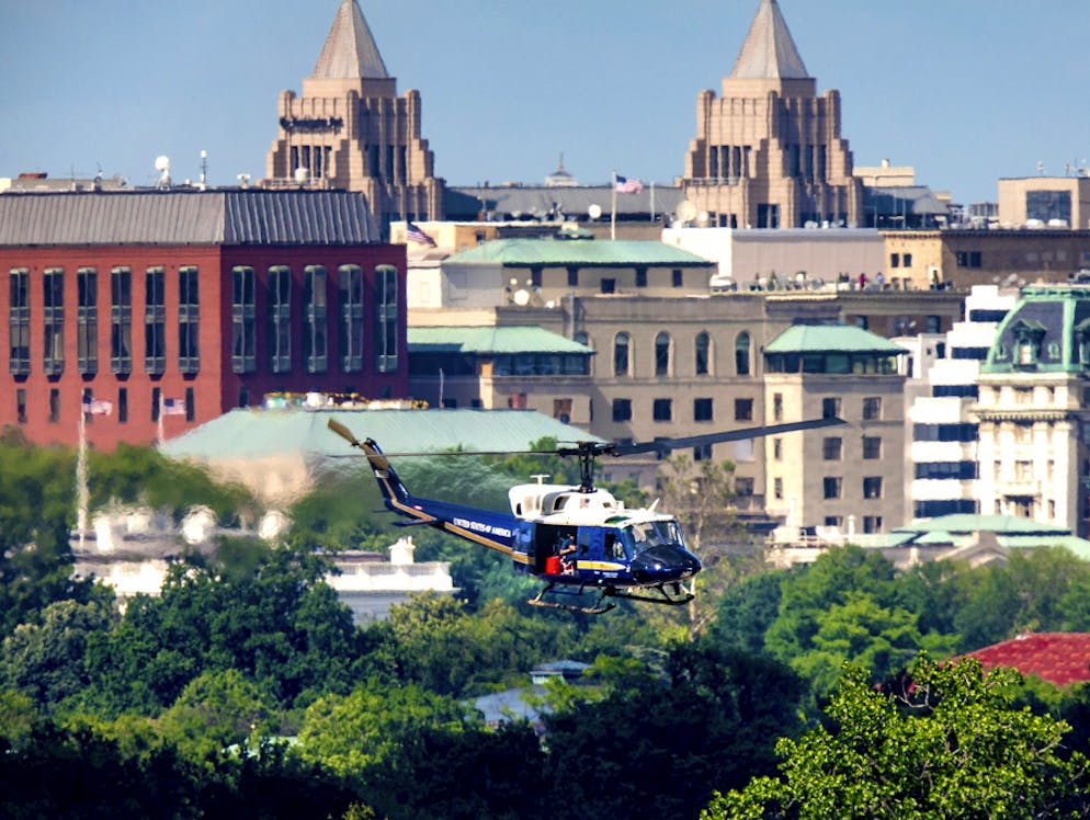Die geheimen Atombunker der US-Regierung. Das kennt man aus Filmen wie «Independence Day»: Im Ernstfall werden der US-Präsident und andere politische und militärische Führer mit einem UH-1N Huey Helikopter aus Washington ausgeflogen.