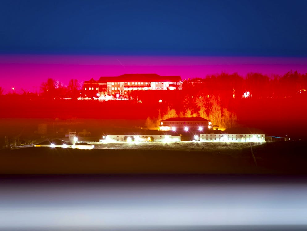 Die geheimen Atombunker der US-Regierung. In Bloomfield im US-Bundesstsat Virginia befindet sich eine 2,3-Quadratkilometer grosse Bunkeranlage, die vor allem für Regierungsbeamte und Geheimdienste vorgesehen ist.