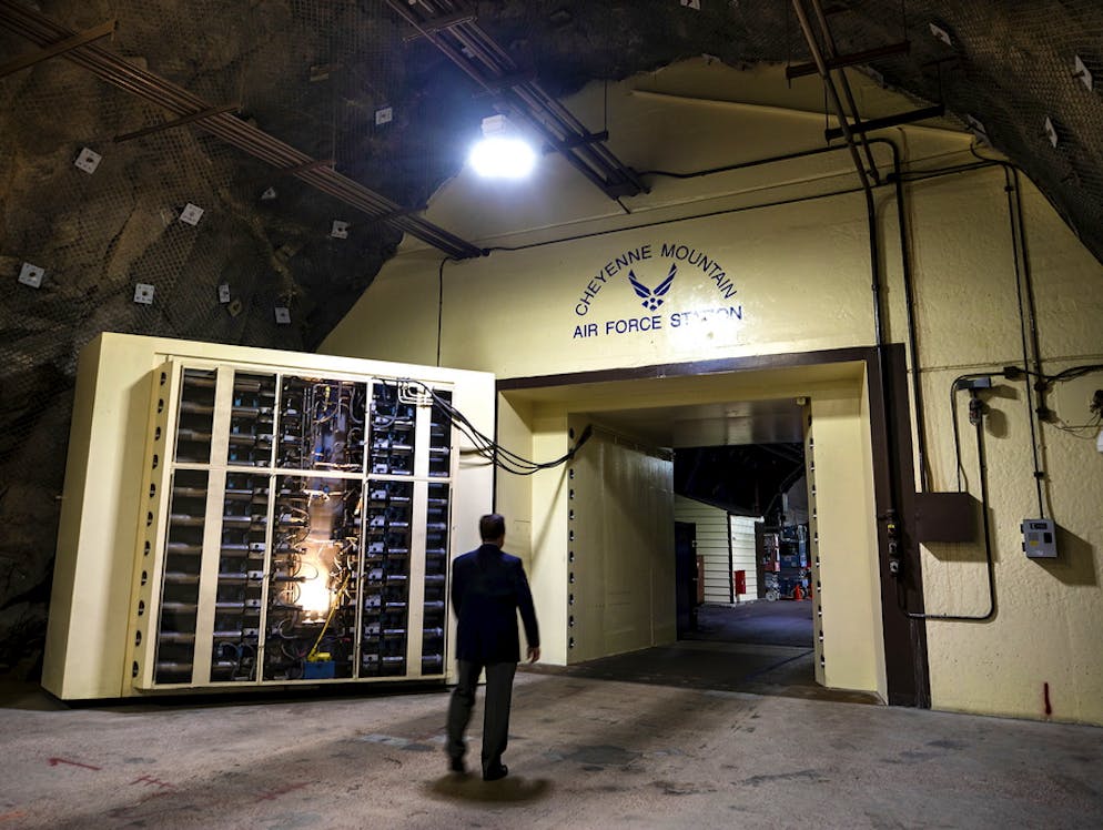 Die geheimen Atombunker der US-Regierung. Gesichert wird der Bunker unter anderem von 23 Tonnen schweren Türen.