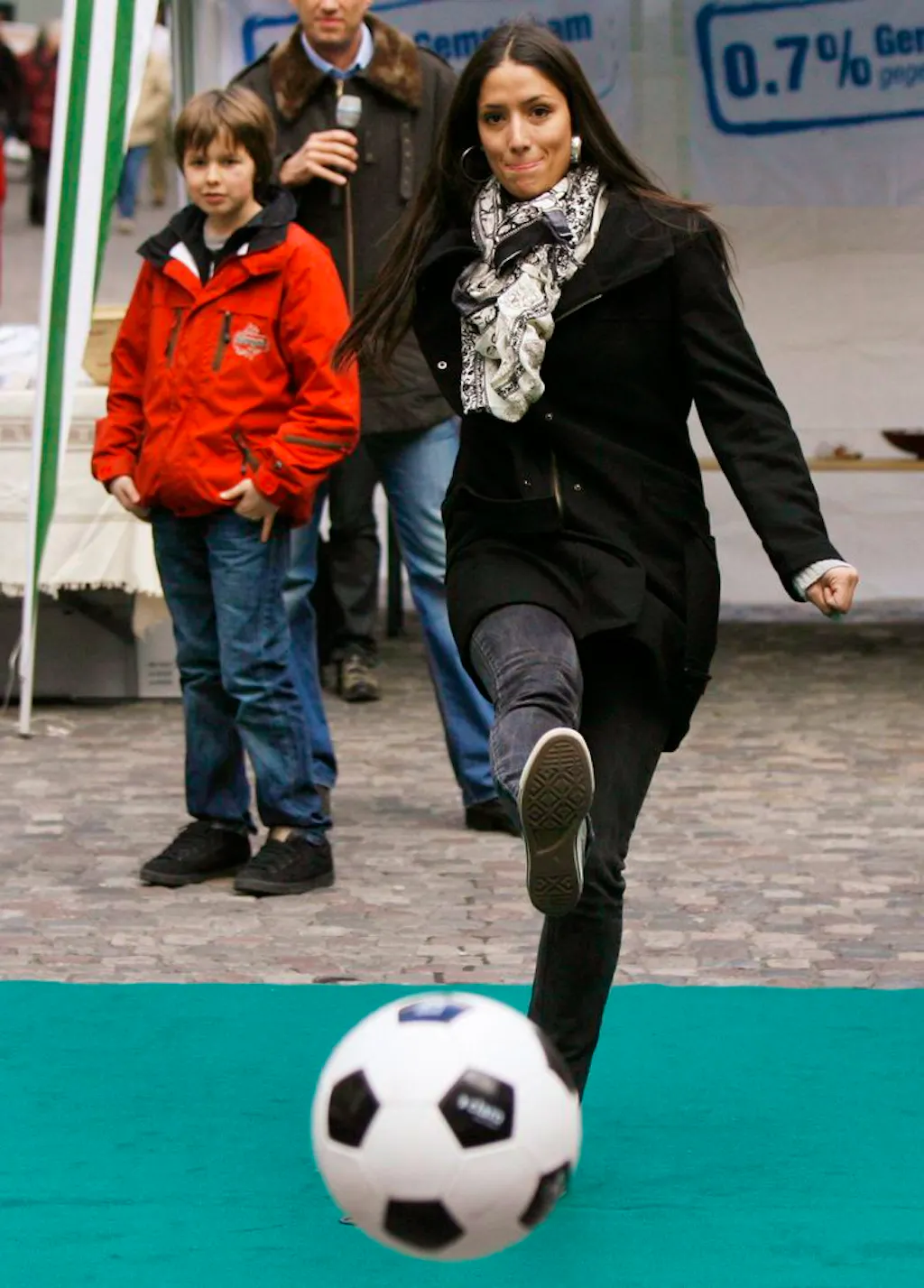 Campino freundin melanie winiger,Melanie Winiger Noel Geht Mir Immer Noch Auf Den Sack