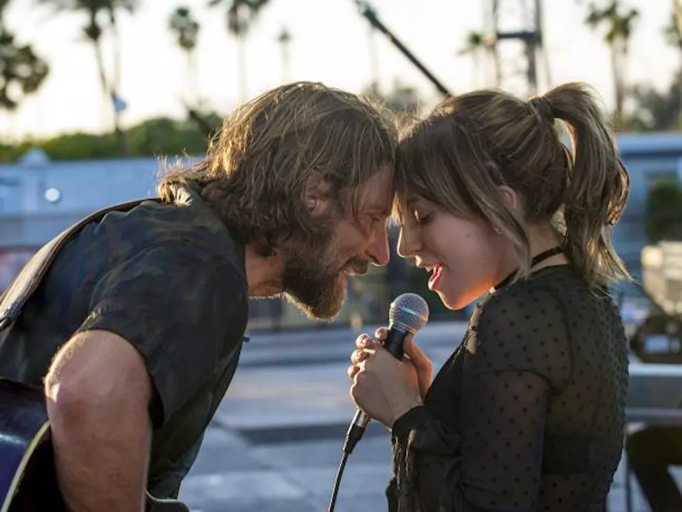 «A Star is Born». Bald teilen die beiden jedoch nicht nur eine Leidenschaft für Musik.