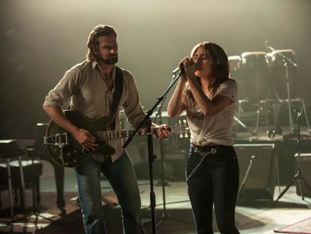 «A Star is Born». Bradley Cooper spielt einen Altstar, der in der jungen Aly (Lady Gaga) ein grosses Talent entdeckt.