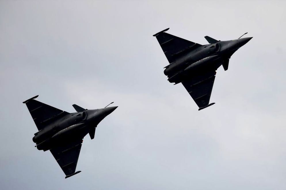 Neue Kampfjets für die Schweiz: Dassault Rafale. Das fliegende Trapez verfügt über eine Höchstgeschwindigkeit von Mach 1.8 oder 2'222 km/h und kann mit 9,5 Tonnen am meisten Lasten der fünf Kandidaten tragen.