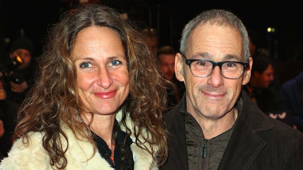 Dani Levy über die Beziehung zu seiner Frau Sabine Lidl: «Wir verstehen uns beide gegenseitig bis heute nicht richtig. Ich denke, das hilft, weil wir so immer wieder am forschen sind, wer der andere ist.»