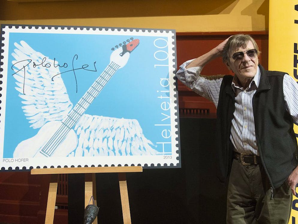 Polo Hofer: Hippie, Popstar, Provokateur. Mundartrocker Polo Hofer und die Schweizerische Post lancierten 2013 eine von Hofer selbst gestaltete Sonderbriefmarke.