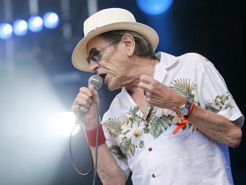 Polo Hofer: Hippie, Popstar, Provokateur. 2016 wurde bekannt, dass Polo Hofer an Lungenkrebs erkrankt war . Sein letztes Album «Ändspurt» erschien am 8. Januar 2016.