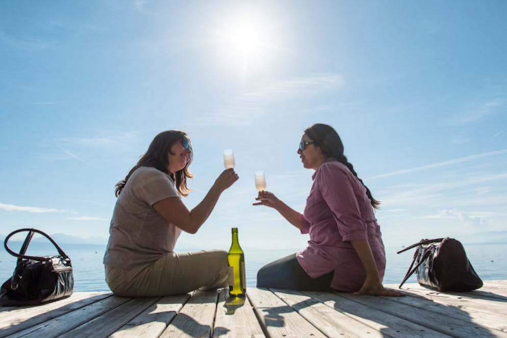Lausanne: ville la plus verte de Suisse. Le vin vendu sur les stands provient en grande partie des vignes de Lavaux et de La Côte situées à quelques kilomètres de Lausanne.