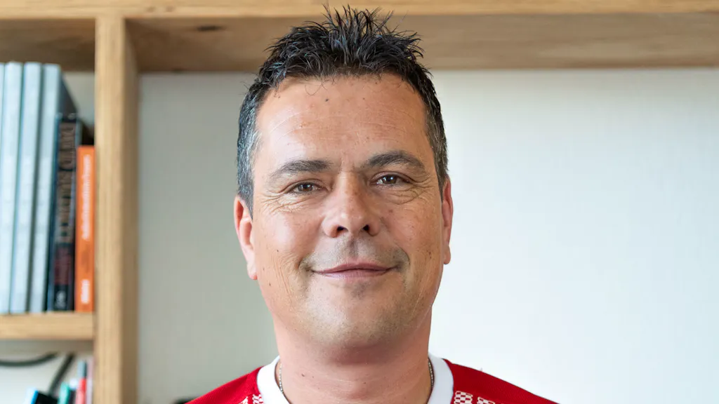 Patrick Studer – Tunisie. «Nous boirons un bon thé de menthe aux pignons traditionnels»
