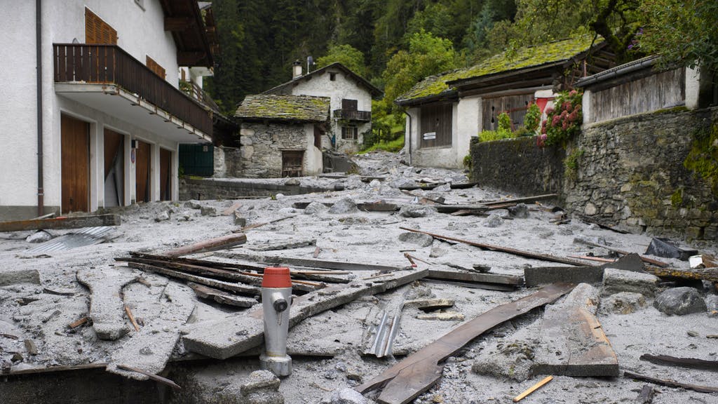 Acht Tote, hoher Schaden. «Berg im Blut» – und Blut am Berg: Bondo ein Jahr nach dem Erdrutsch