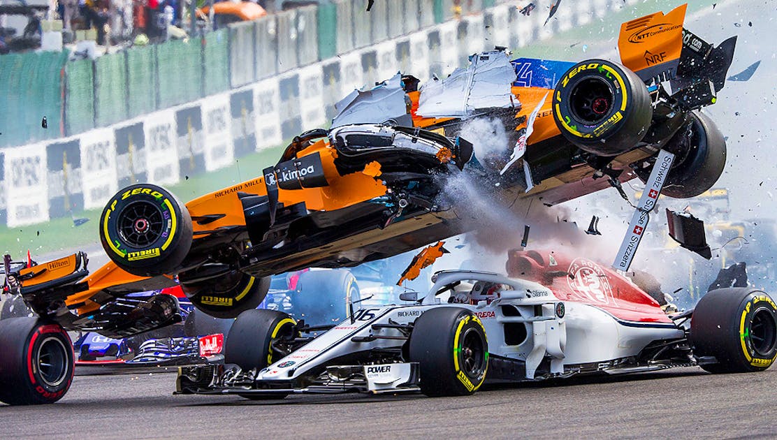 Heftiger Startcrash: Vettel siegt – Hülkenberg nimmt mehrere Fahrer aus ...