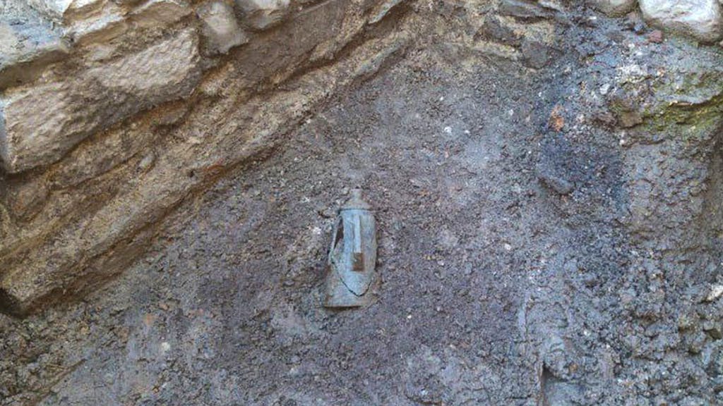 Bei Chiasso. Millionen Franken schwer: Antiker Goldschatz an der Grenze entdeckt