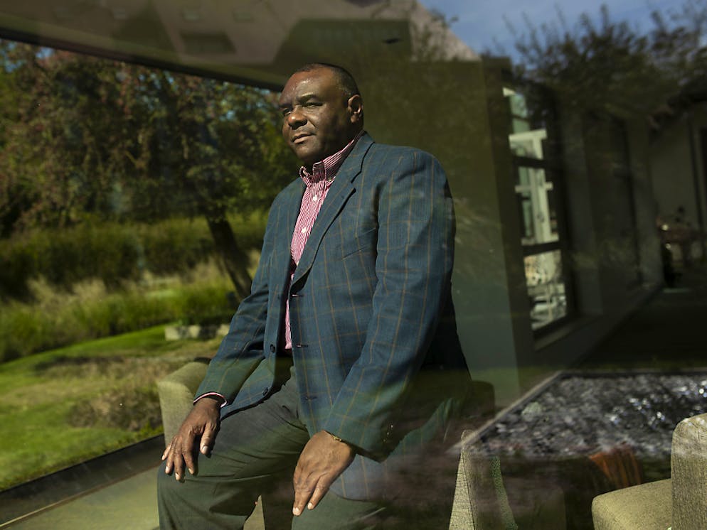 Jean-Pierre Bemba avait été acquitté à la surprise générale en appel en juin devant la CPI de crimes de guerre et de crimes contre l'humanité, mais les ennuis judiciaires ont continué d'entraver ses projets politiques.