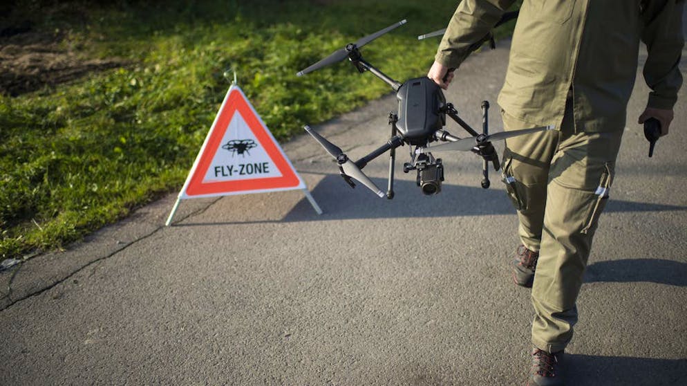 La protection civile mise sur les drones et forme des pilotes à leur utilisation. Le canton d'Appenzell Rhodes-Extérieures fait partie des premiers cantons à disposer d'un groupe de protection civile entièrement dédié aux drones. Il devrait être opérationnel d'ici début 2019.