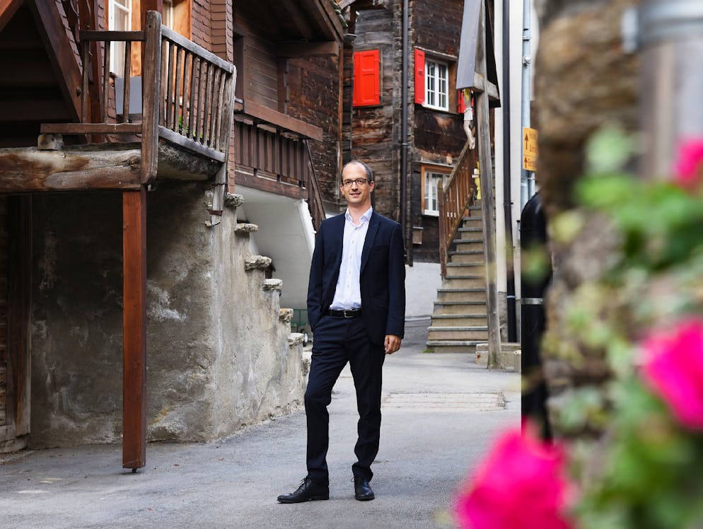 «SRF bi de Lüt – Heimweh». Lukas Zurbriggen schaut sich in seinem Heimatdorf um.