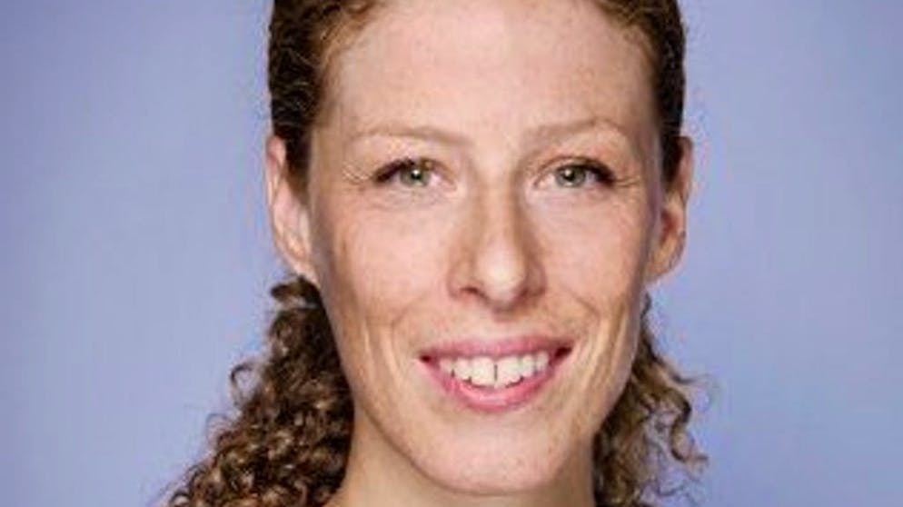 «Bluewin»-Redaktorin Silvana Guanziroli ist als Gerichtsberichterstatterin an den Zürcher Gerichten akkreditiert. In ihrer Serie «Guanziroli am Gericht» schreibt sie über die spannendsten Strafprozesse, ordnet ausgefallene Kriminalfälle ein und spricht mit Experten über die Rolle der Justiz. Guanziroli ist seit über 20 Jahren als Nachrichtenjournalistin tätig und hat die Polizeischule der Kantonspolizei Zürich absolviert. silvana.guanziroli@swisscom.com.