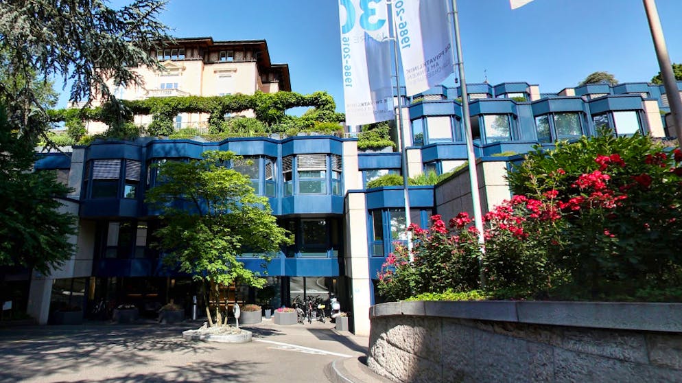 Die Klinik im Park der Hirslanden-Gruppen in Zürich.
