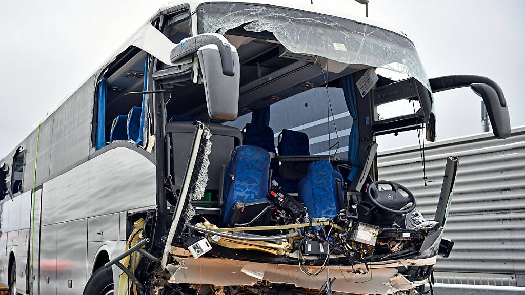 Verkehrsunfall. Zweites Todesopfer nach Carunfall in Zürich