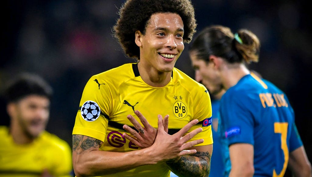 Darum Zeigt Mittelfeldstratege Axel Witsel Den Doppeladler