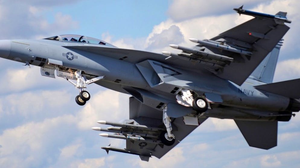 Diese Kampfjets testet die Schweiz. Auch der Kampfjet des Typs F/A-18 Super Hornet ist in der Auswahl für das neue Schweizer Kampfflugzeug. (Archivbild)