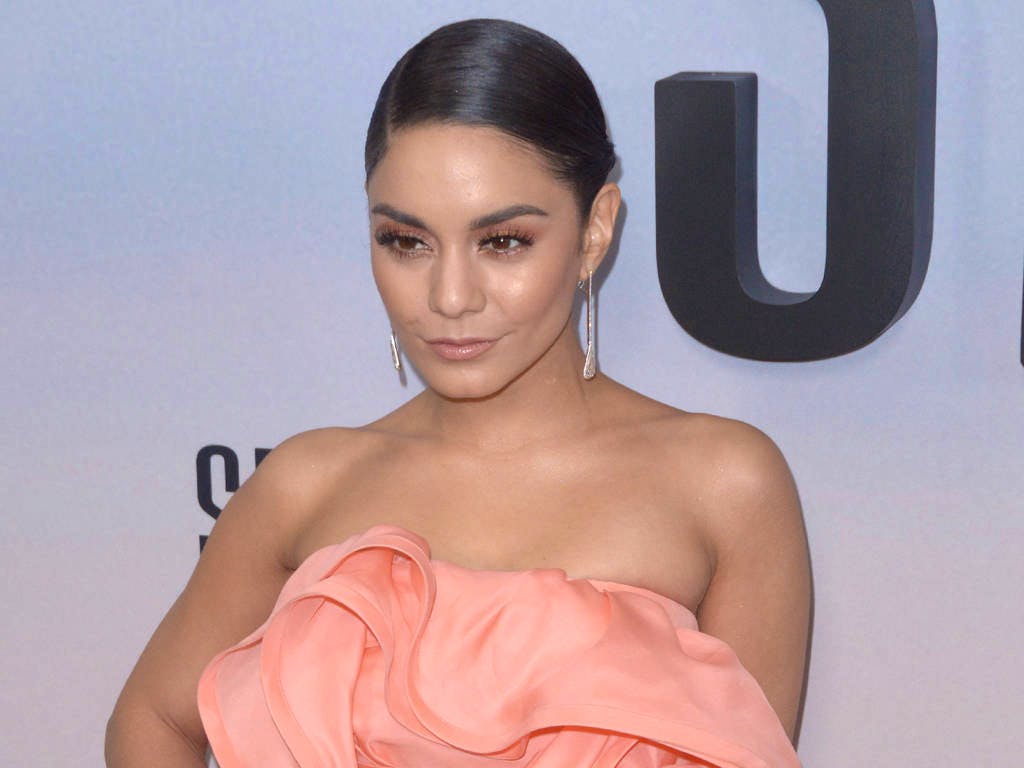 Vanessa Hudgens a changé de vie après la mort de son père