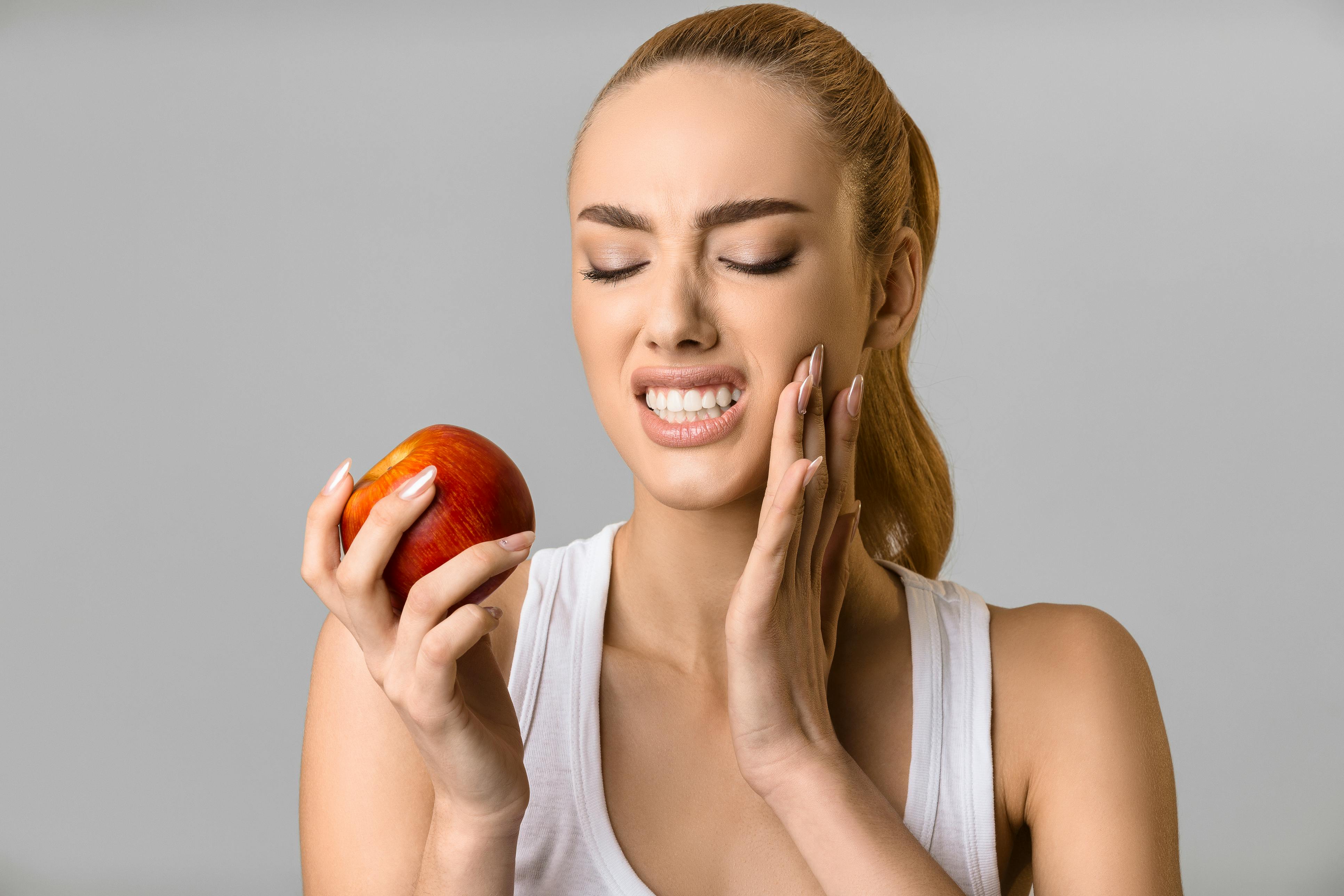 Wer Oft Fruchte Isst Leidet Eher Unter Schmerzempfindlichen Zahnen