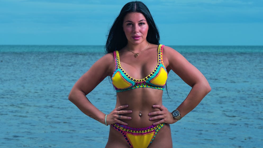 Patric Haziri: Diese Frauen wollen den «Bachelor» für sich. Womöglich die Cleverste im Bunde: Jura-Studentin Debora ist 26 Jahre alt und spricht bereits fünf Sprachen. Ihr Traum ist es, in der Modebranche tätig zu sein.